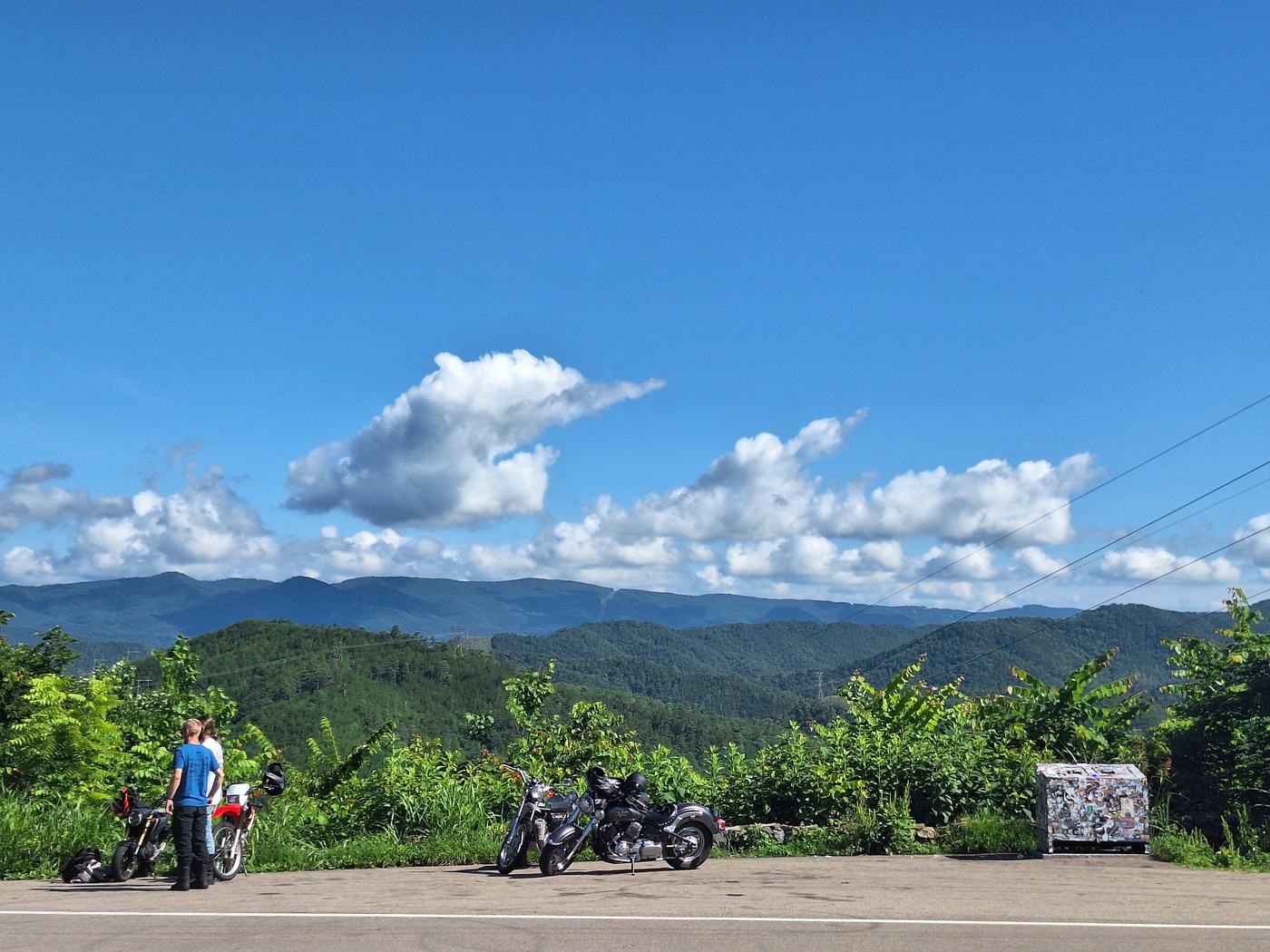 Overlook along the Tail of the Dragon, Deals Gap, TN/NC